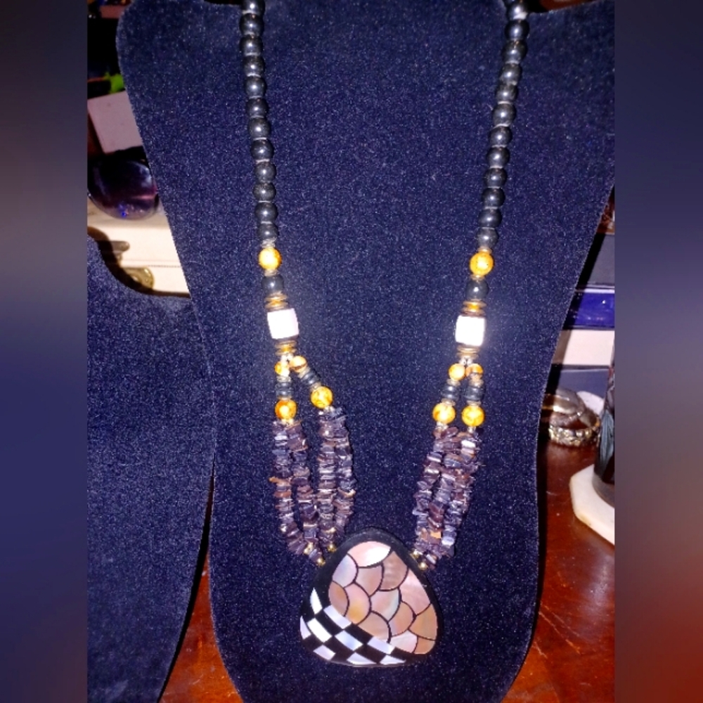 Lee Sands Necklace